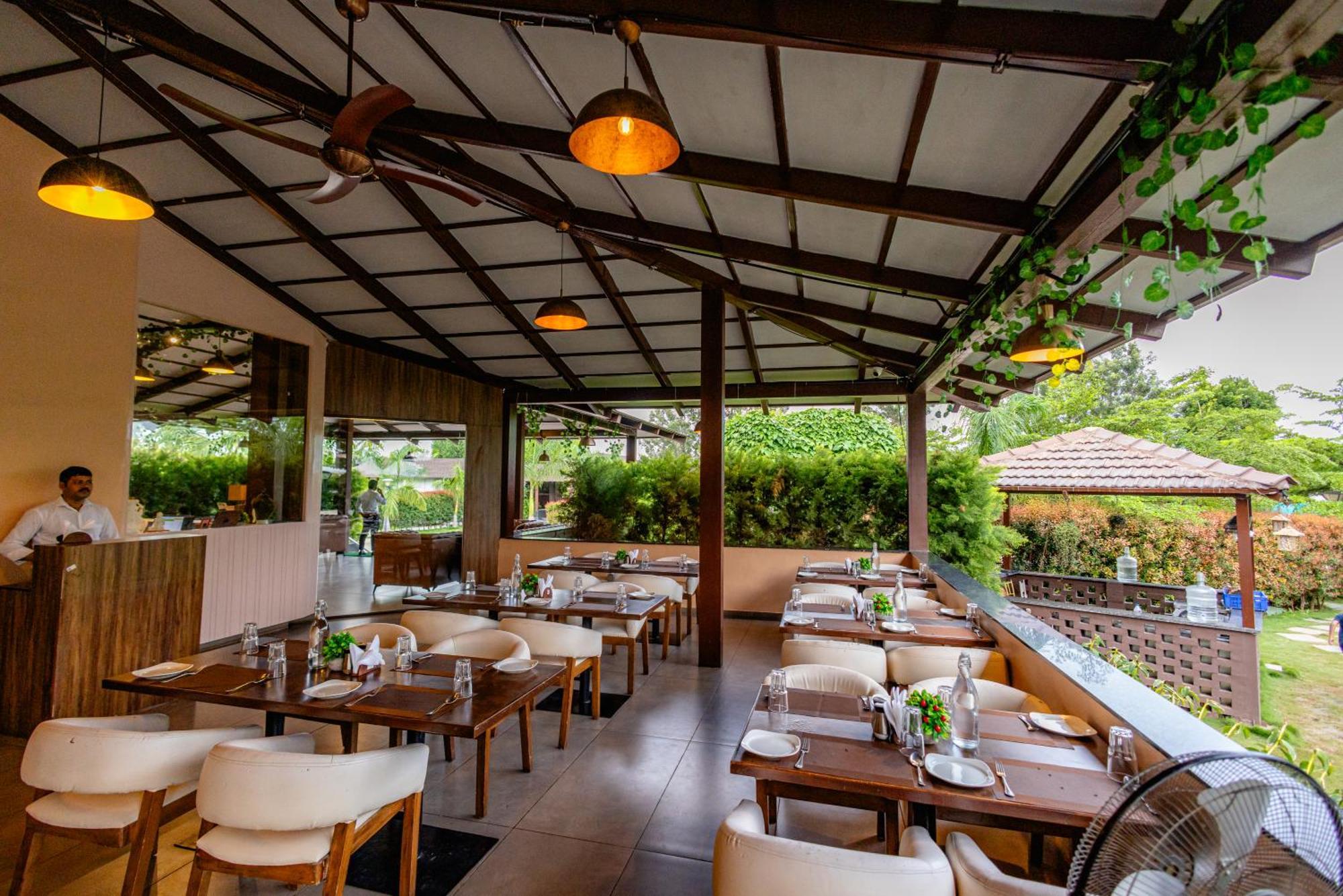 Veerdency Luxury Resort Devanahalli Zewnętrze zdjęcie